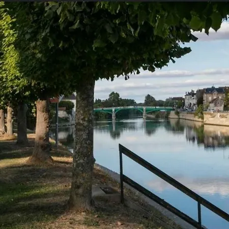 Studio Bord De Marne La Ferté-sous-Jouarre Exterior photo