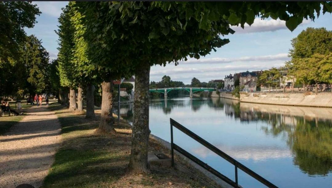 Apartment Bord De Marne *